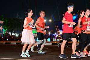 BIB: 233
                            <button type="button" onclick="openModal(15275975)" class="btn btn-primary btn-sm float-right btn-popup" data-toggle="modal" data-target=".modal-high-quality">
                        <i class="fas fa-shopping-cart"></i> Add to Cart
                    </button>
                                            <button type="button" onclick="isThisMe(15275975, true)" class="btn btn-success btn-sm float-right btn-popup btn-isme hidden" data-toggle="tooltip" data-placement="bottom" title="นี่คือรูปของคุณใช่ไหม คลิกที่นี่เพื่อเอาเข้าอัลบั้ม">
                        <i class="fas fa-plus"></i> Add to album
                    </button>
                    <button type="button" onclick="isThisMe(15275975, false)" class="btn btn-warning btn-sm float-right btn-popup btn-isnotme hidden">
                        <i class="fas fa-ban"></i> Remove from album
                    </button>